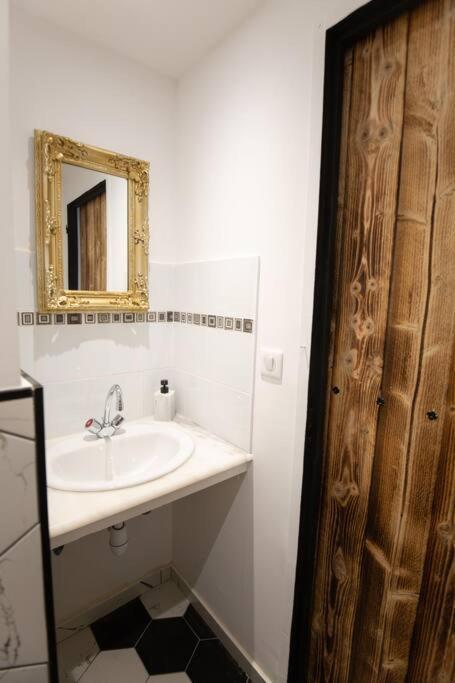 Le Speakeasy - Maison Avec Billard Holiday home *